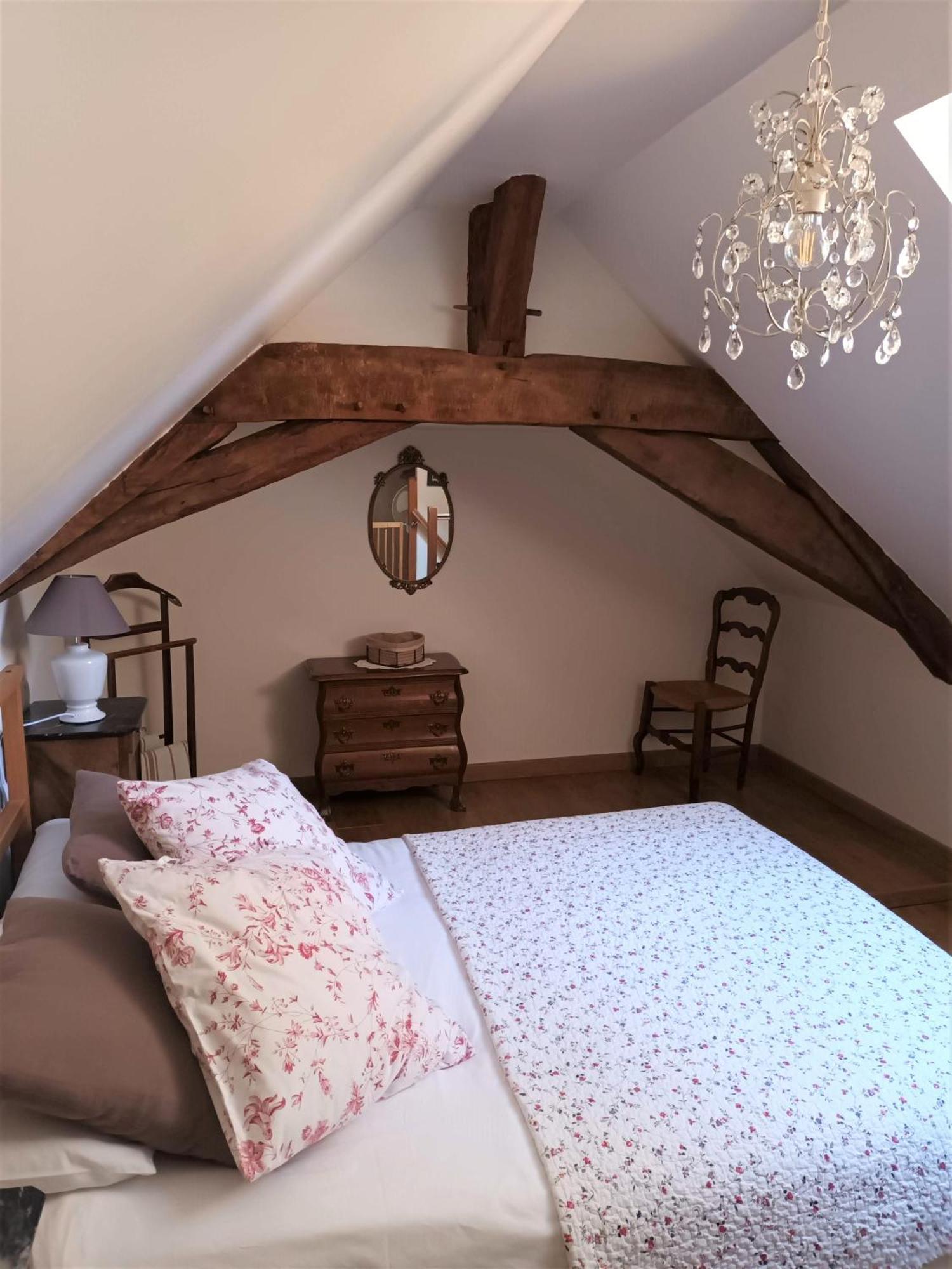 Le Logis Du Pressoir Self Catering Gites In Beautiful 18Th Century Estate In The Heart Of The Loire Valley With Heated Pool And Extensive Grounds. Les Bois-d'Anjou Rum bild